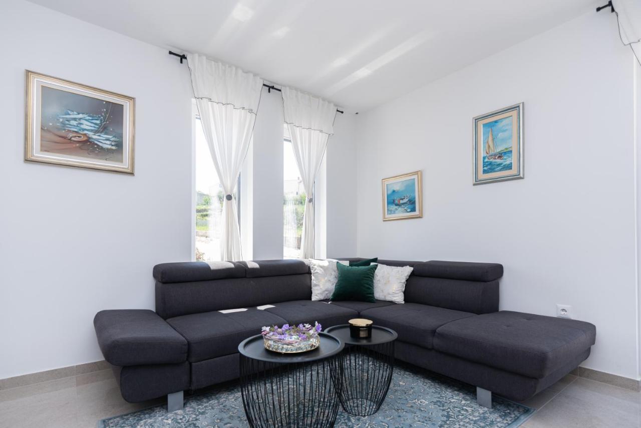 Villa Balic - Подстрана Экстерьер фото