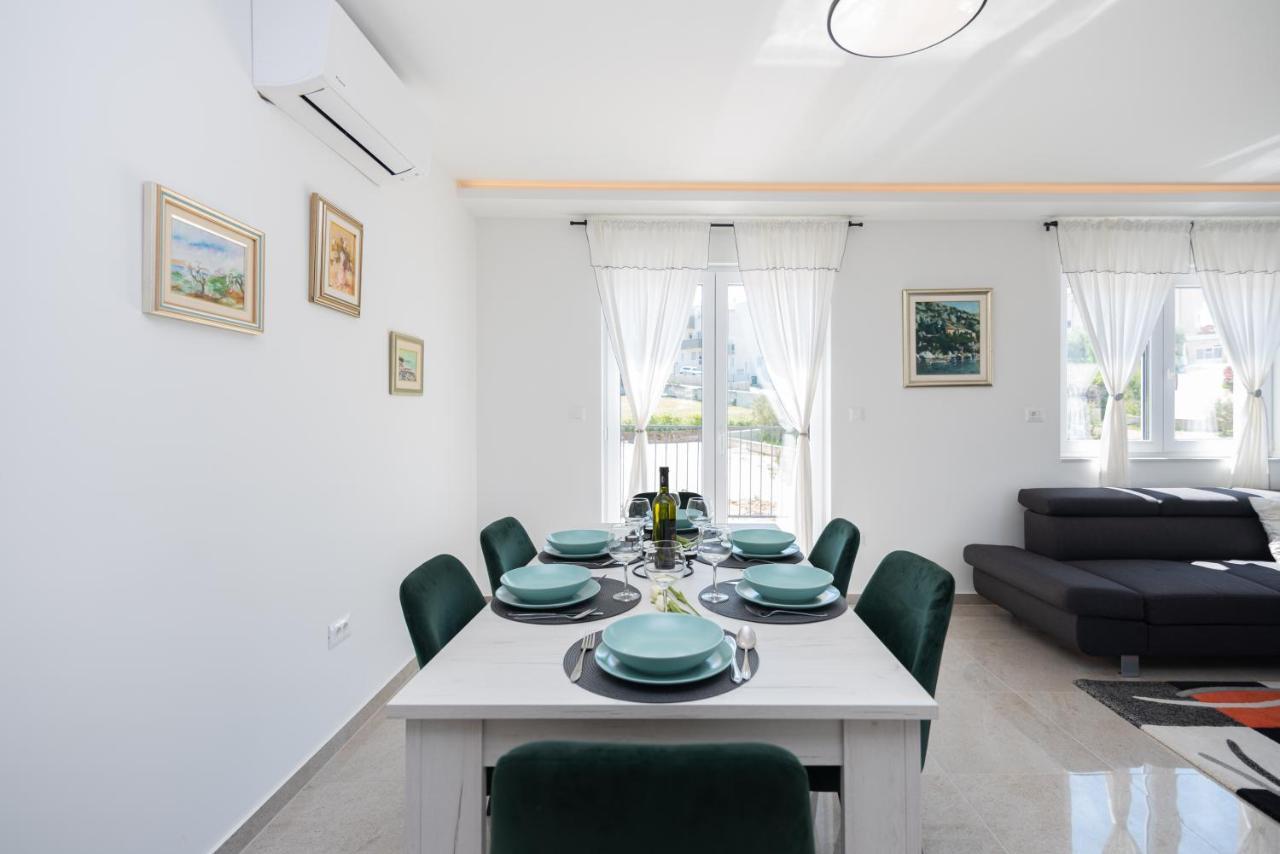Villa Balic - Подстрана Экстерьер фото